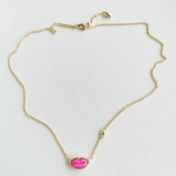 Kendra Scott Lips Gold Hot Pink Mother-of-Pearl Necklace - Picture 3 of 4